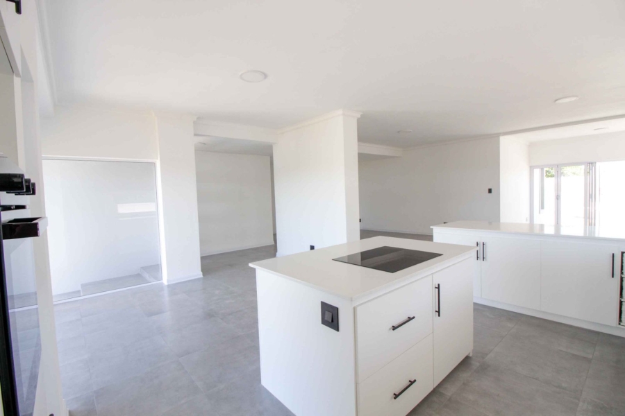 3 Bedroom Property for Sale in Aston Bay Eastern Cape